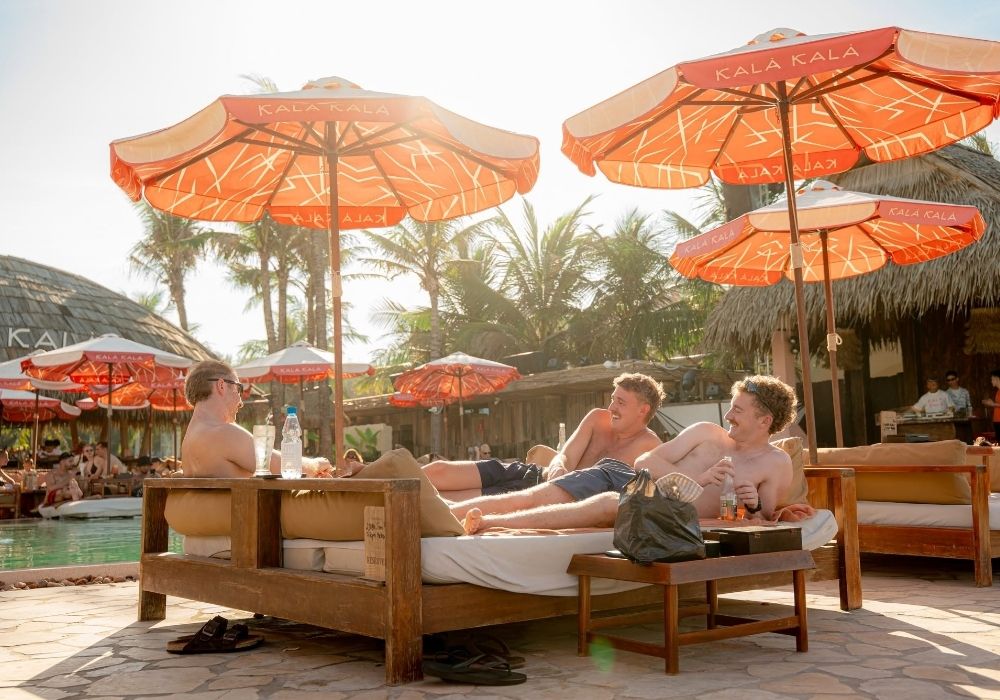 What affects the cost of a group booking